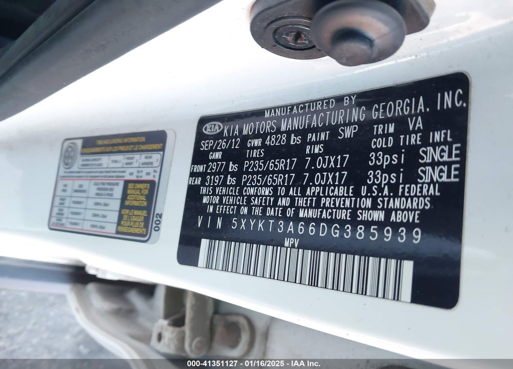 2013 KIA SORENTO VIN: 5XYKT3A66DG385939