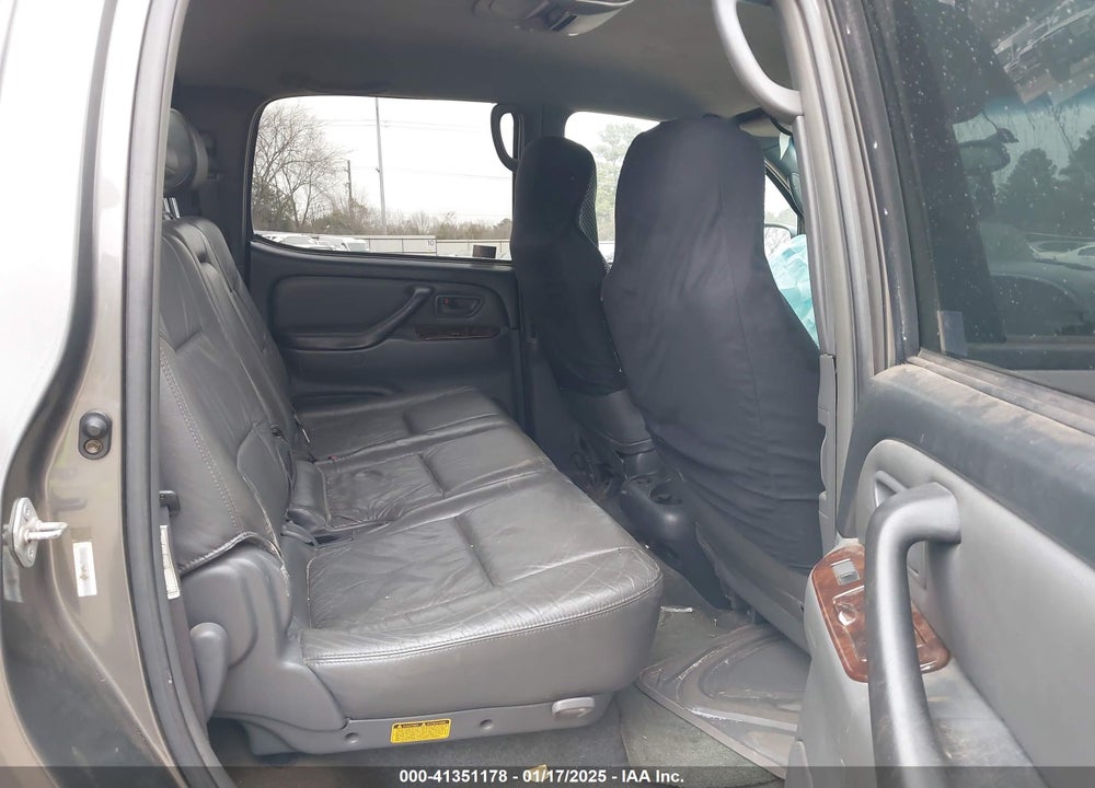 2004 TOYOTA TUNDRA LIMITED V8 VIN: 5TBET38184S446873