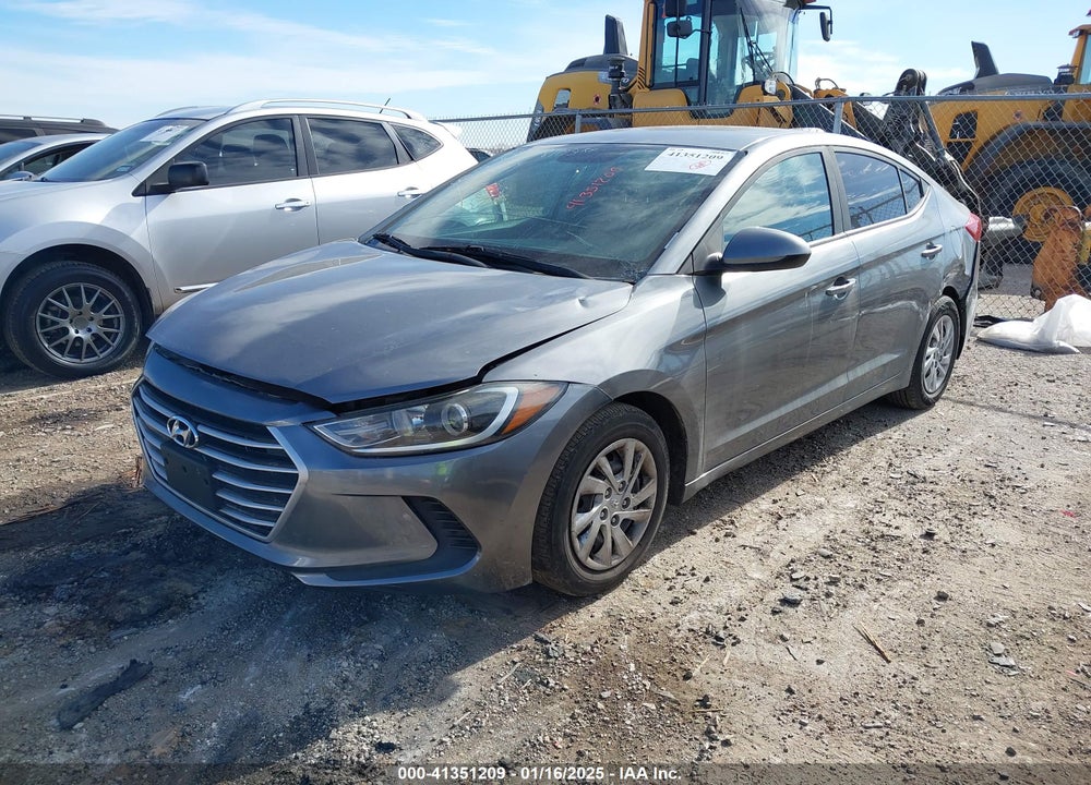 2017 HYUNDAI ELANTRA VIN: KMHD74LF5HU081193