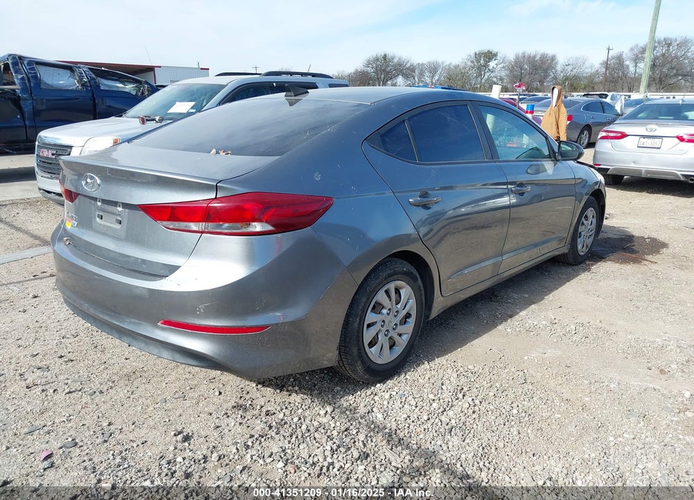 2017 HYUNDAI ELANTRA VIN: KMHD74LF5HU081193