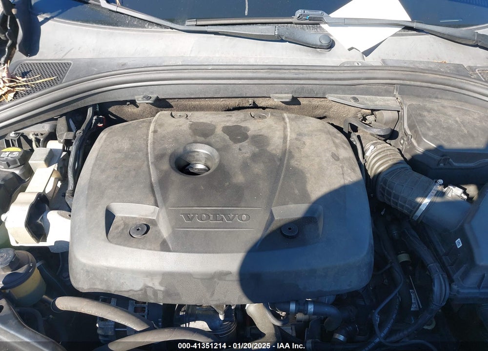 2016 VOLVO XC60 T6 DRIVE-E VIN: YV449MDK0G2825672