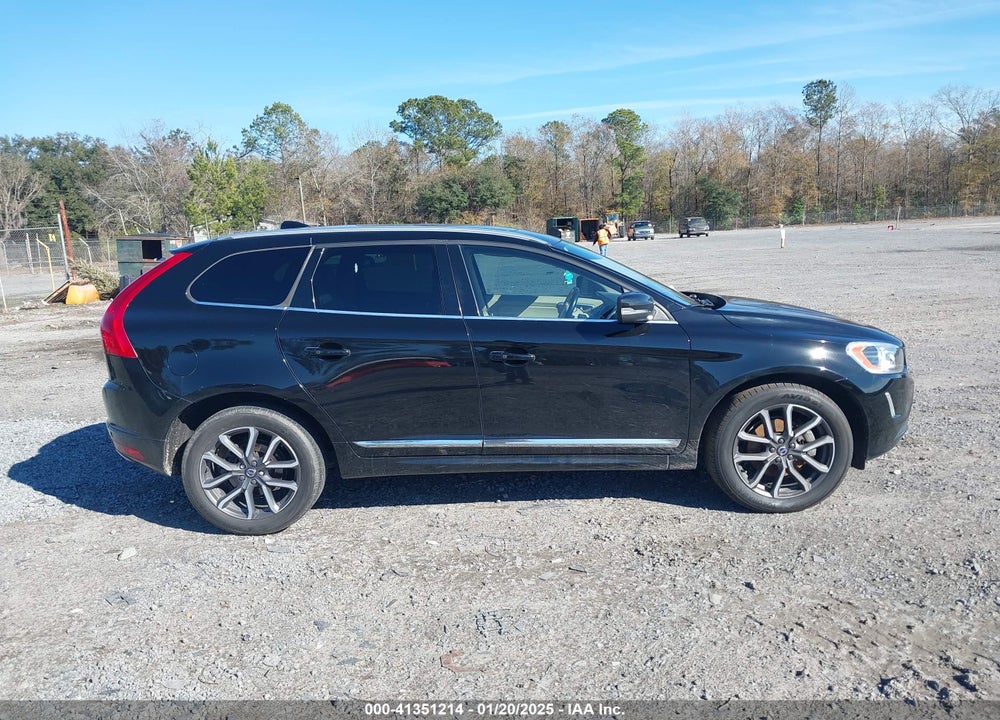 2016 VOLVO XC60 T6 DRIVE-E VIN: YV449MDK0G2825672