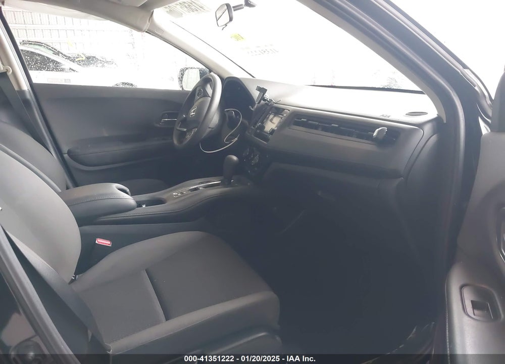 2021 HONDA HR-V 2WD LX VIN: 3CZRU5H31MM710612