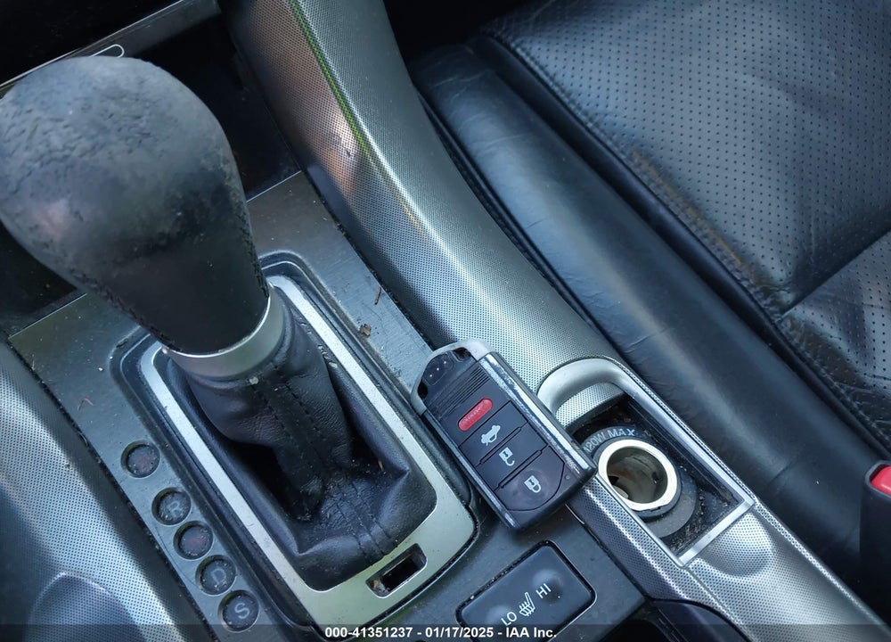 2011 ACURA TL VIN: 19UUA8F57BA001418