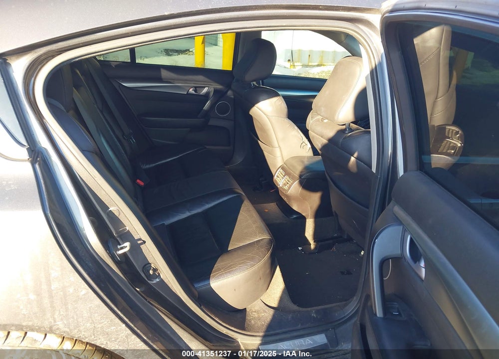 2011 ACURA TL VIN: 19UUA8F57BA001418