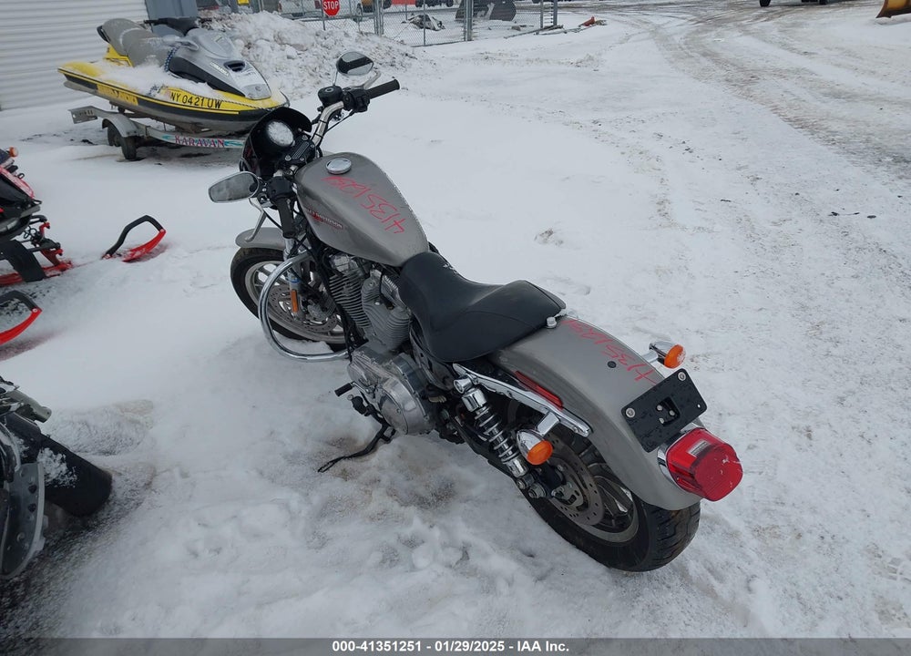 2007 HARLEY-DAVIDSON XL883 L VIN: 1HD4CR2147K424491