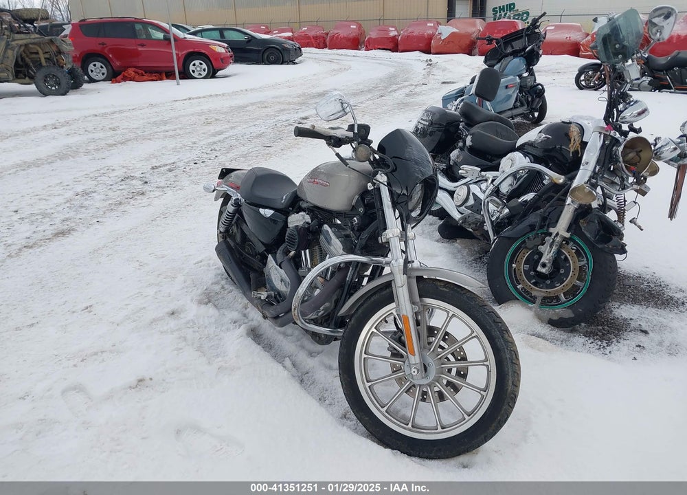 2007 HARLEY-DAVIDSON XL883 L VIN: 1HD4CR2147K424491