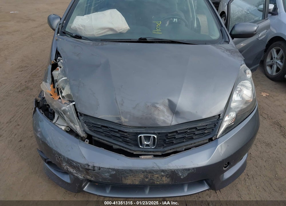 2012 HONDA FIT SPORT VIN: JHMGE8H59CC013362