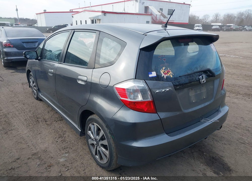 2012 HONDA FIT SPORT VIN: JHMGE8H59CC013362