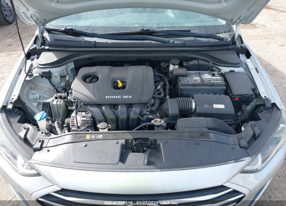 2018 HYUNDAI ELANTRA SE VIN: 5NPD74LF1JH294808