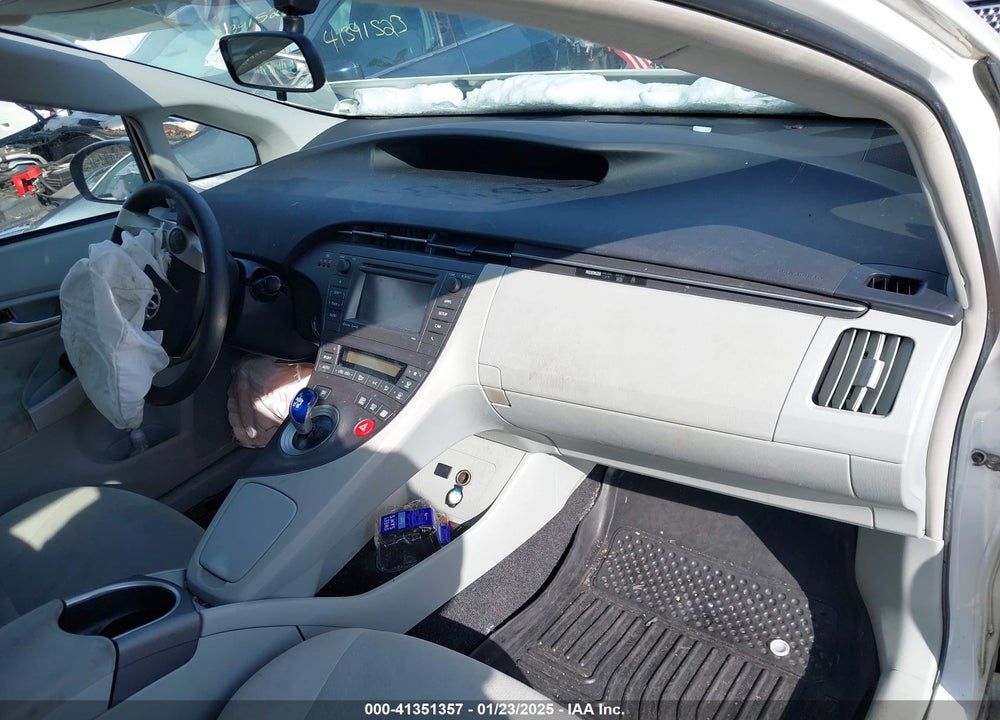 2012 TOYOTA PRIUS VIN: JTDKN3DU1C1584058
