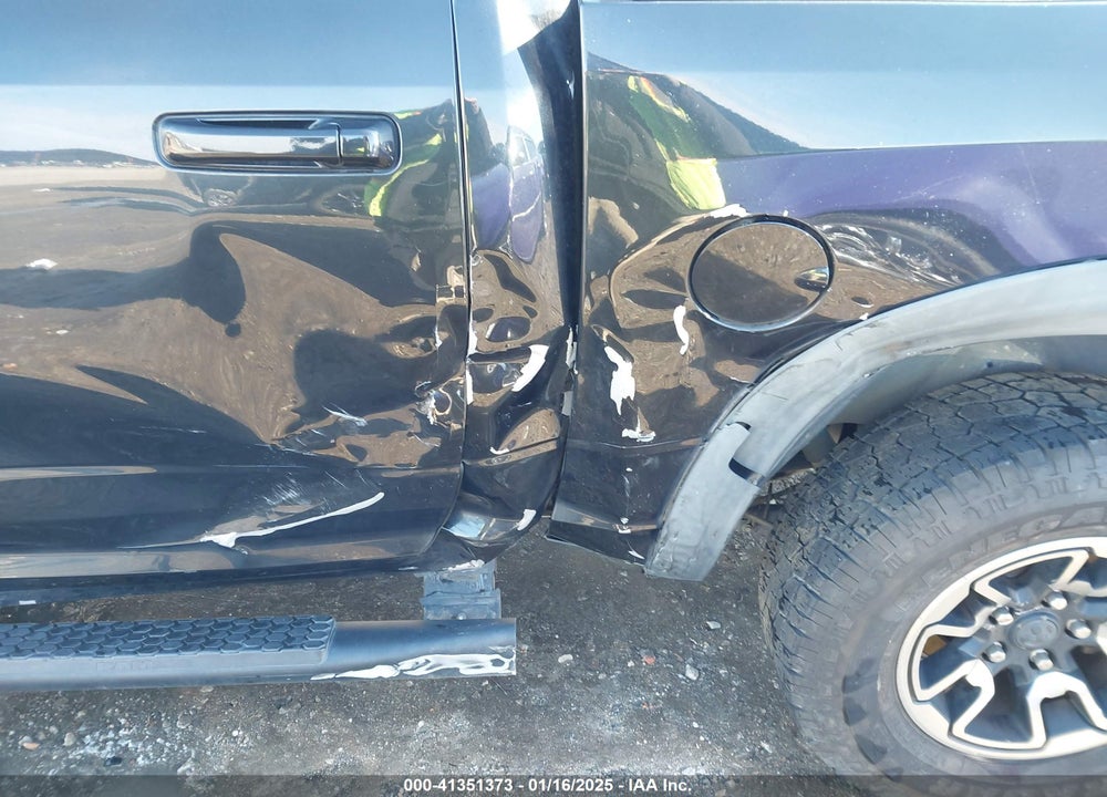 2017 RAM 1500 VIN: 1C6RR6YTXHS505419
