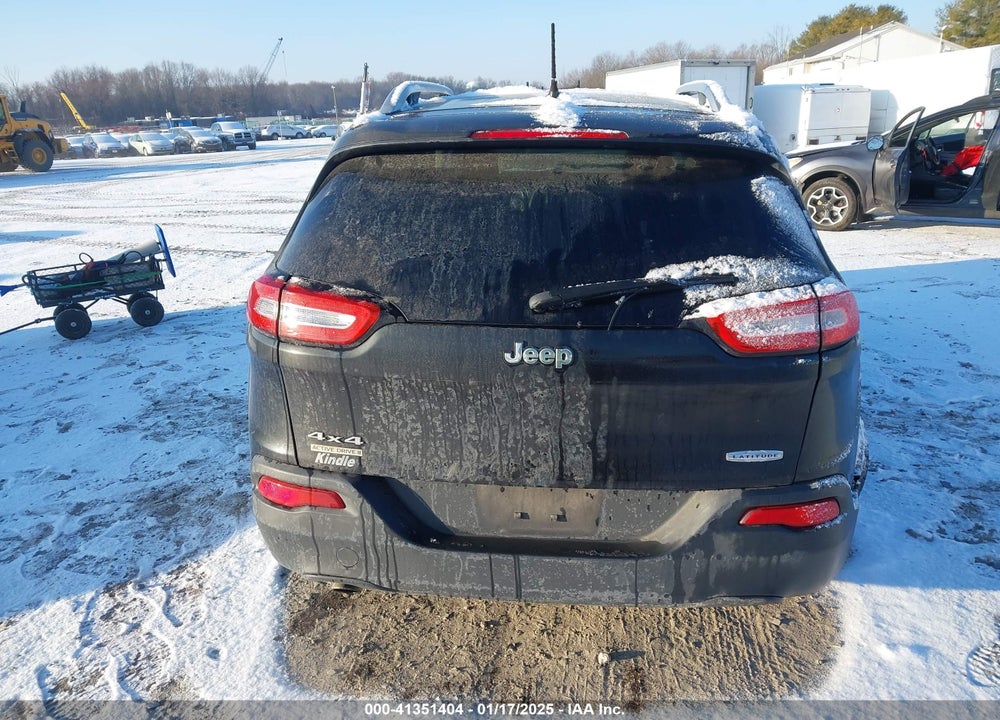 2014 JEEP CHEROKEE LATITUDE VIN: 1C4PJMCB7EW305242
