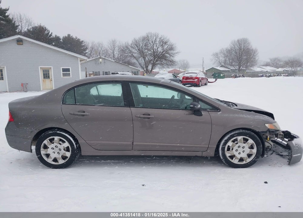 2011 HONDA CIVIC LX VIN: 19XFA1F50BE033915