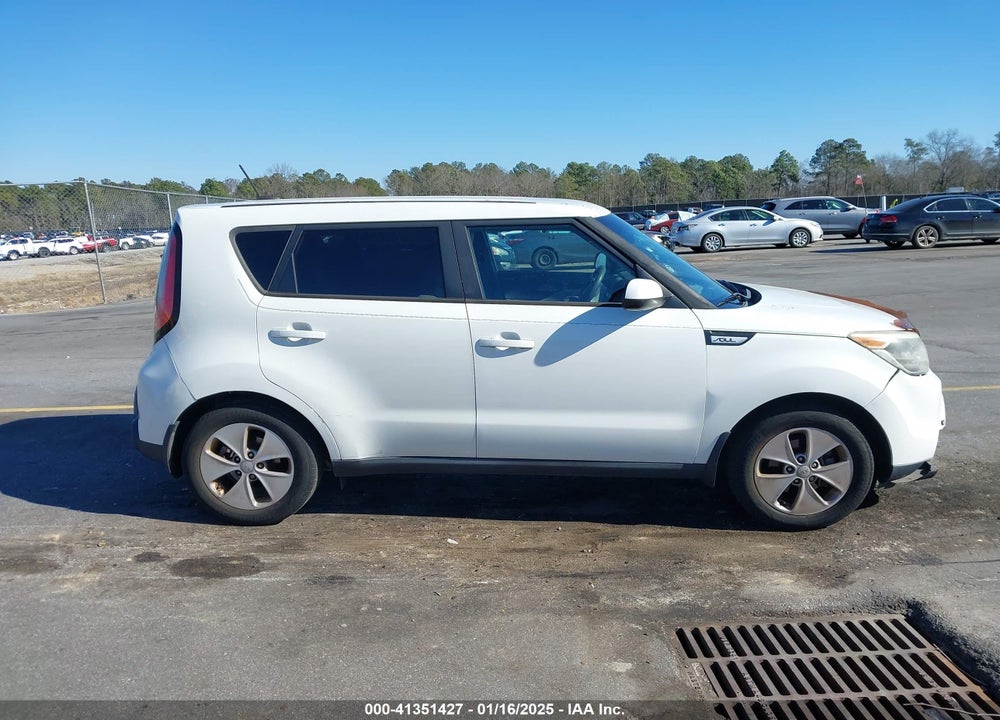 2015 KIA SOUL VIN: KNDJN2A21F7205134