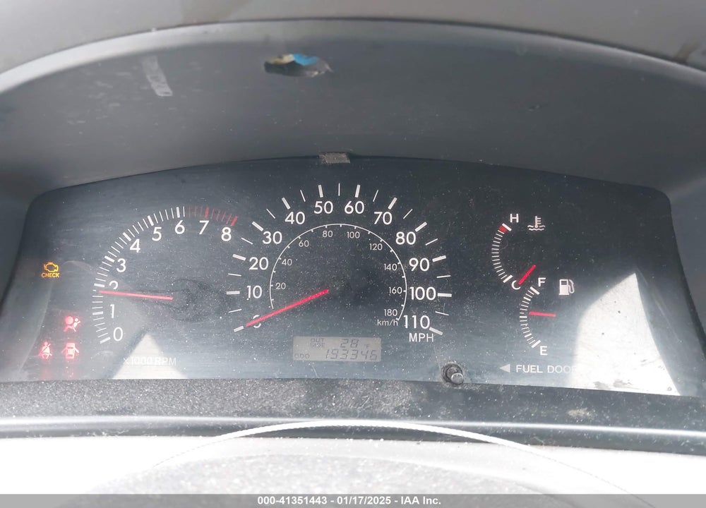 2006 TOYOTA COROLLA LE VIN: 2T1BR32E26C577779