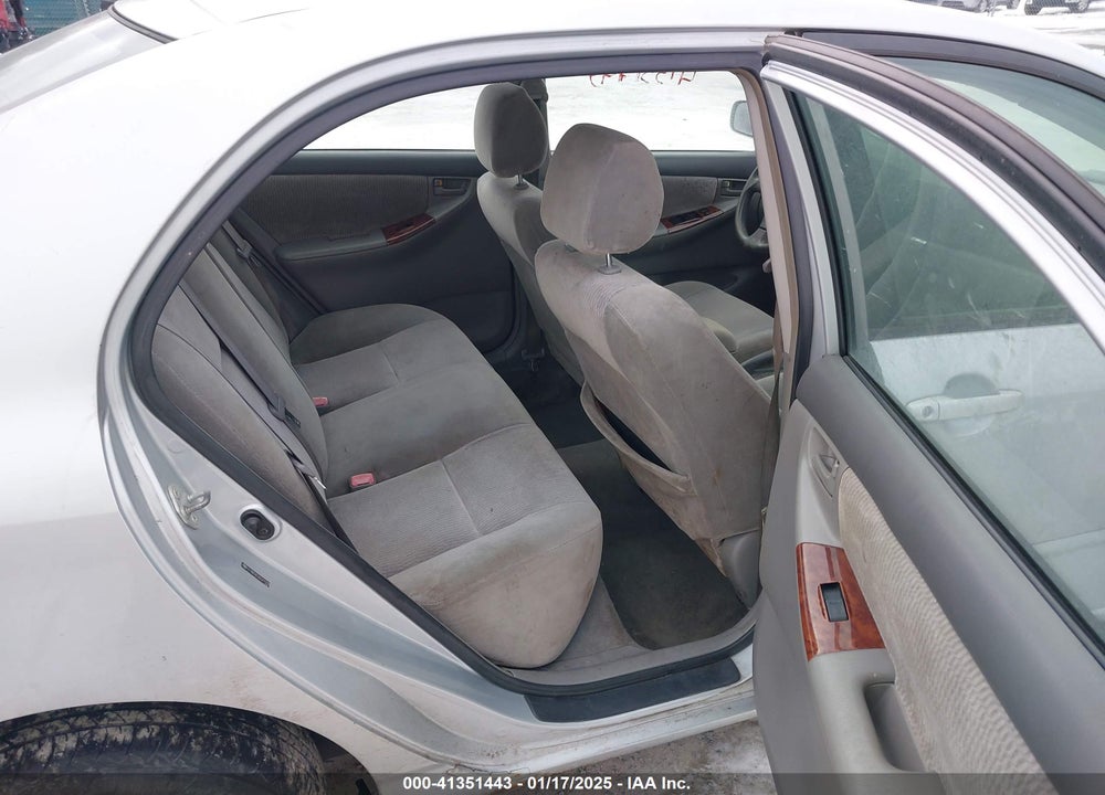 2006 TOYOTA COROLLA LE VIN: 2T1BR32E26C577779