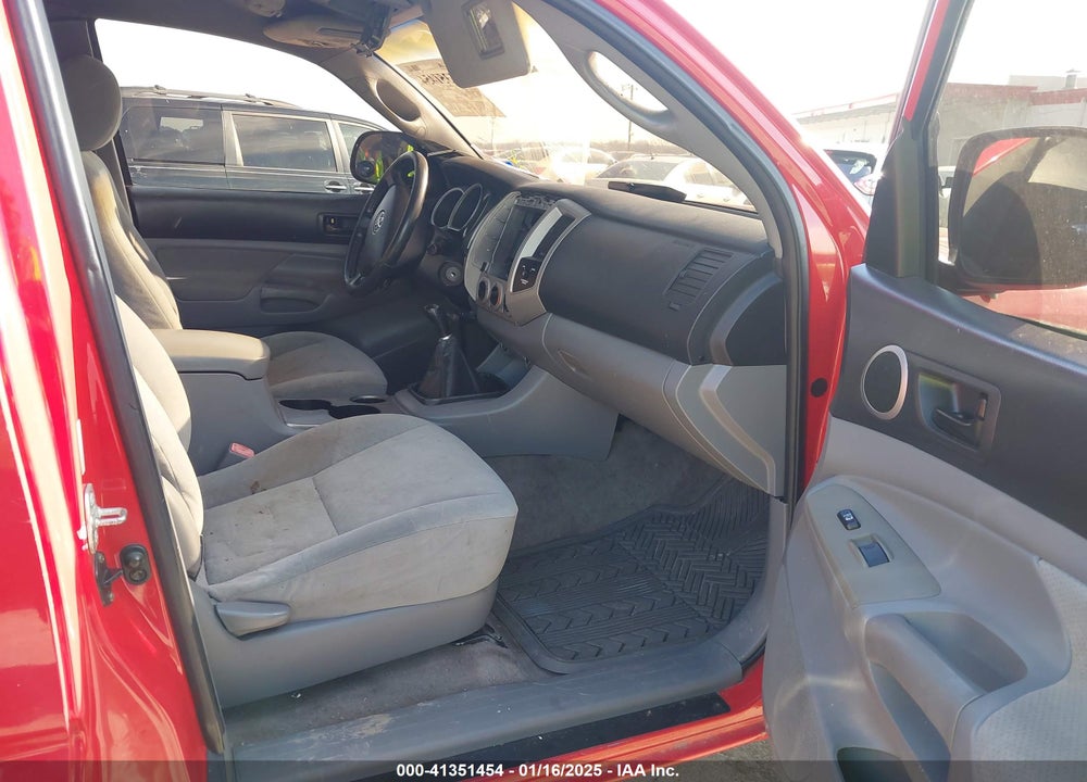 2006 TOYOTA TACOMA VIN: 5TEUX42NX6Z283853