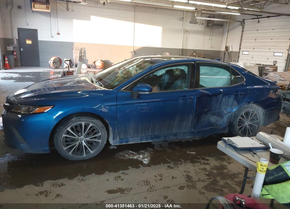 2019 TOYOTA CAMRY SE VIN: 4T1B11HK5KU159797