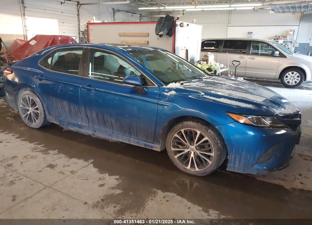 2019 TOYOTA CAMRY SE VIN: 4T1B11HK5KU159797