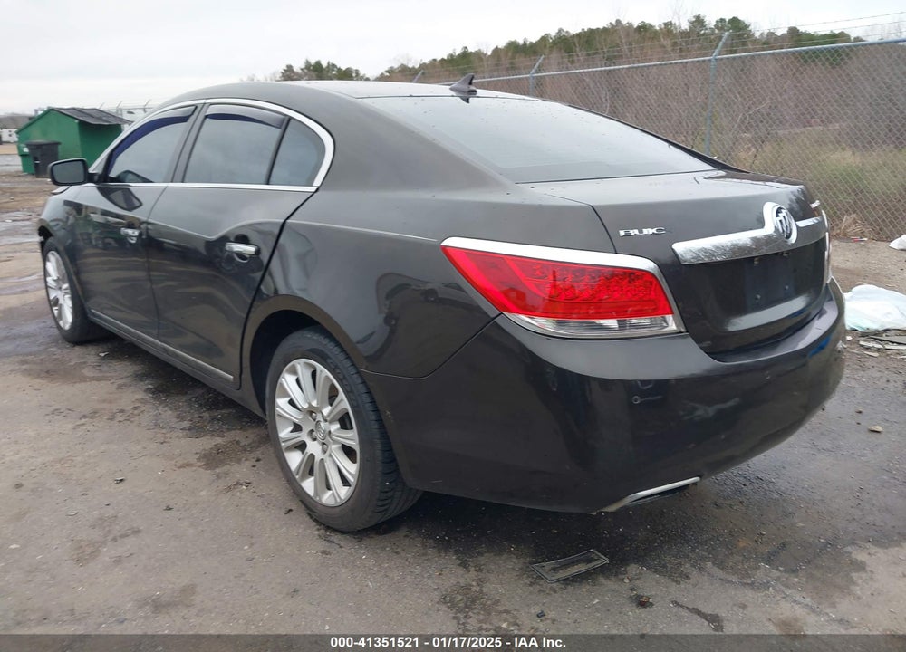 2013 BUICK LACROSSE VIN: 1G4GC5E33DF226473