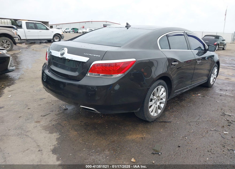 2013 BUICK LACROSSE VIN: 1G4GC5E33DF226473