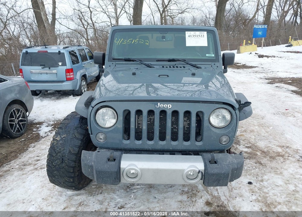 2014 JEEP WRANGLER UNLIMITED SAHARA VIN: 1C4BJWEG1EL152938