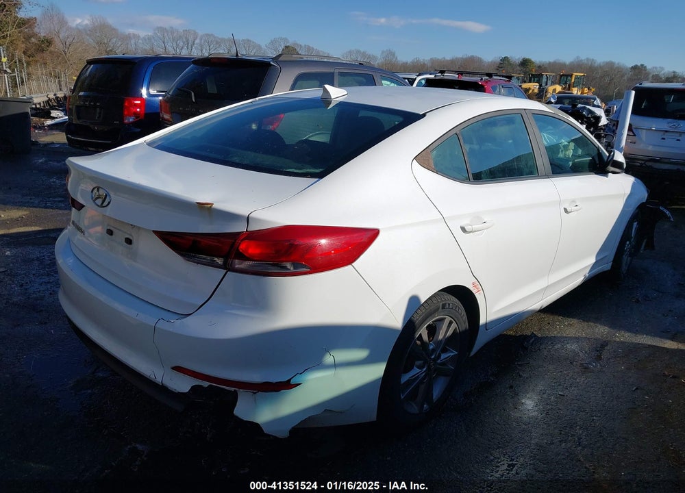 2018 HYUNDAI ELANTRA VIN: 5NPD84LF9JH319533