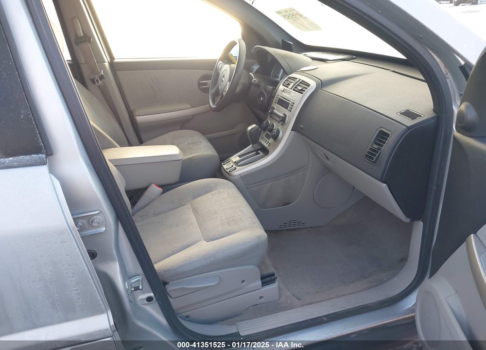 2006 CHEVROLET EQUINOX LS VIN: 2CNDL13F266029820
