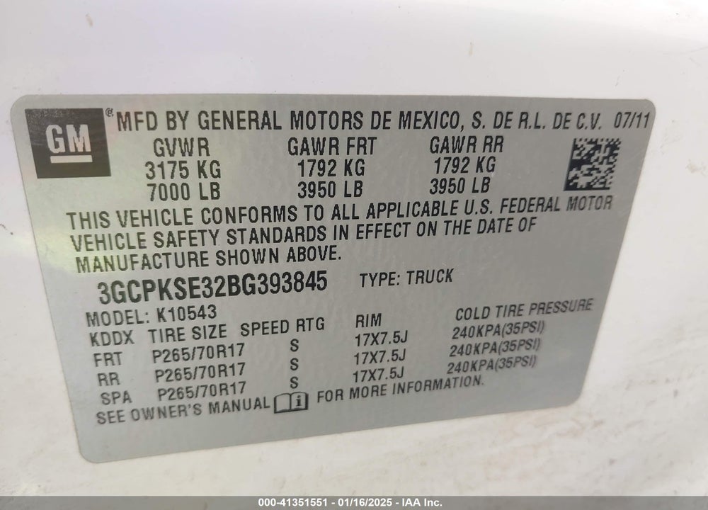 2011 CHEVROLET SILVERADO 1500 LT VIN: 3GCPKSE32BG393845