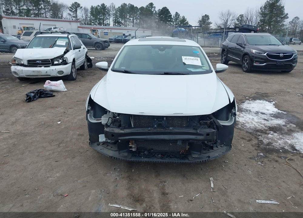 2017 VOLKSWAGEN PASSAT 1.8T SEL PREMIUM VIN: 1VWCT7A37HC062167