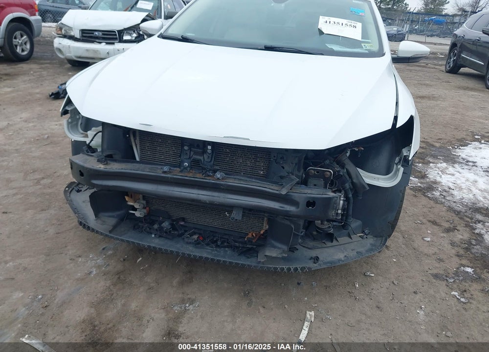 2017 VOLKSWAGEN PASSAT 1.8T SEL PREMIUM VIN: 1VWCT7A37HC062167