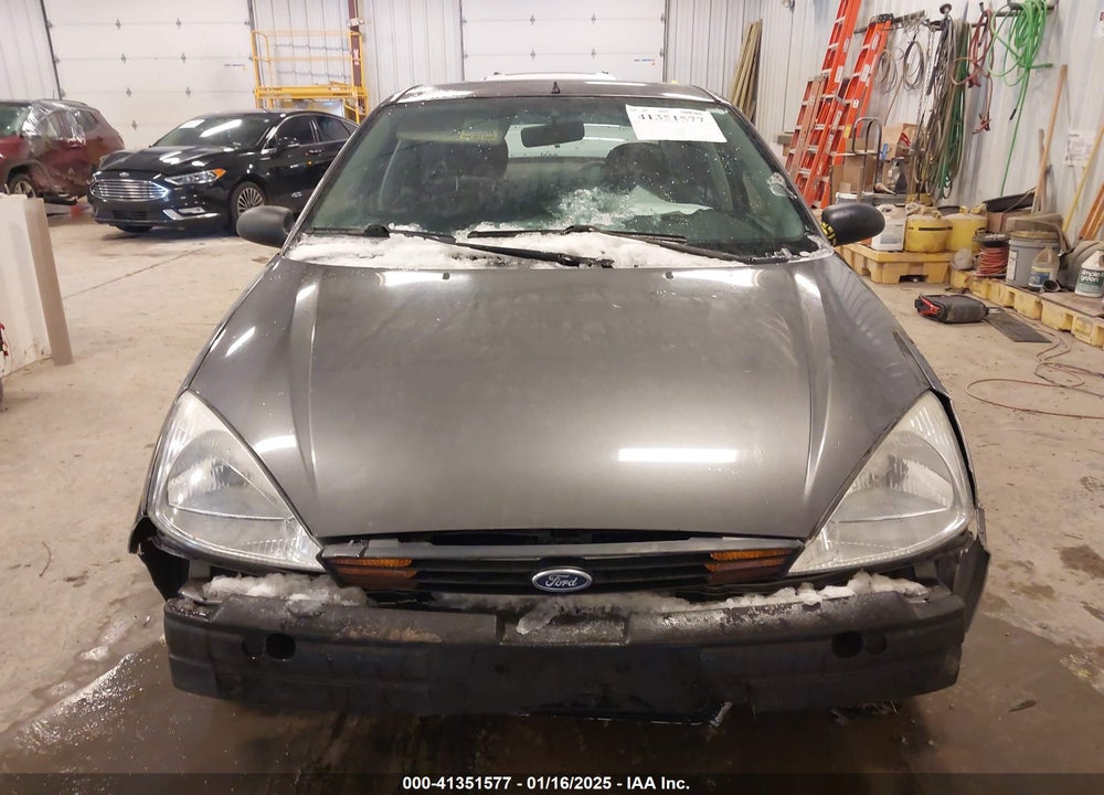 2002 FORD FOCUS SE VIN: 1FAFP34392W246403