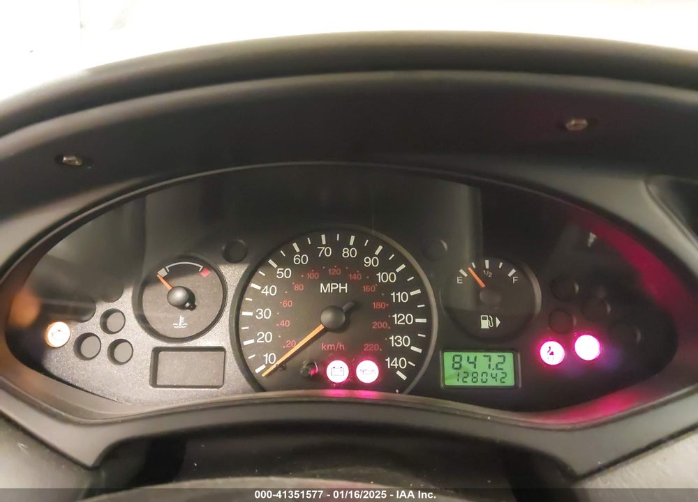 2002 FORD FOCUS SE VIN: 1FAFP34392W246403
