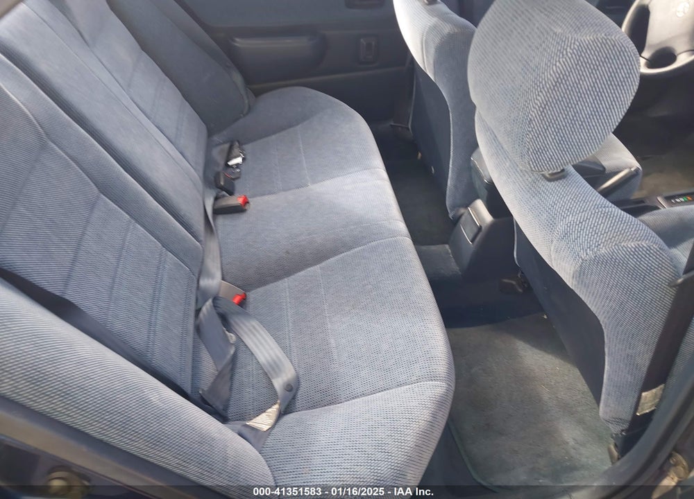 1997 TOYOTA COROLLA DX VIN: 1NXBB02E5VZ577582