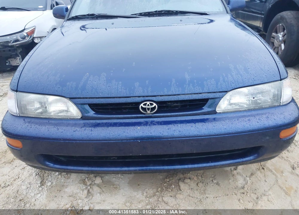 1997 TOYOTA COROLLA DX VIN: 1NXBB02E5VZ577582