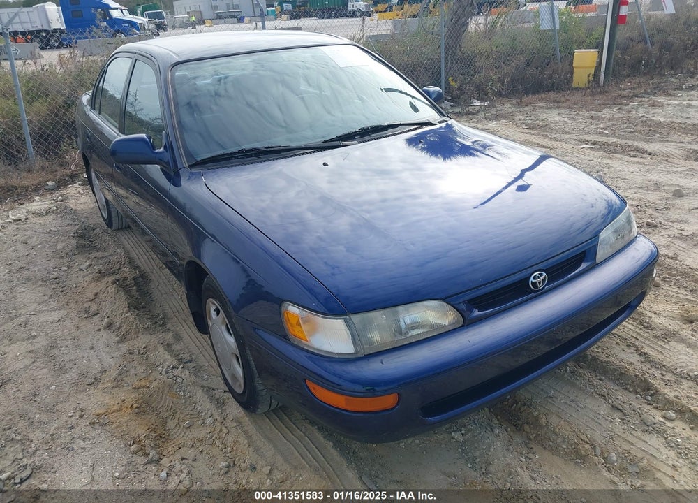 1997 TOYOTA COROLLA DX VIN: 1NXBB02E5VZ577582