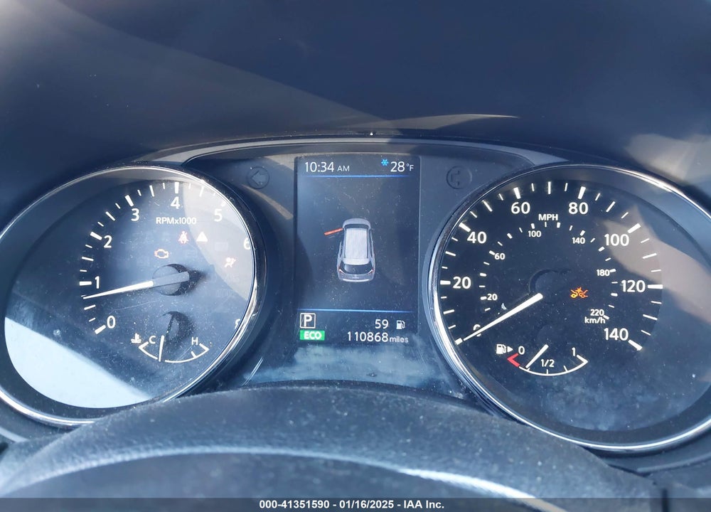 2018 NISSAN ROGUE VIN: KNMAT2MTXJP581950
