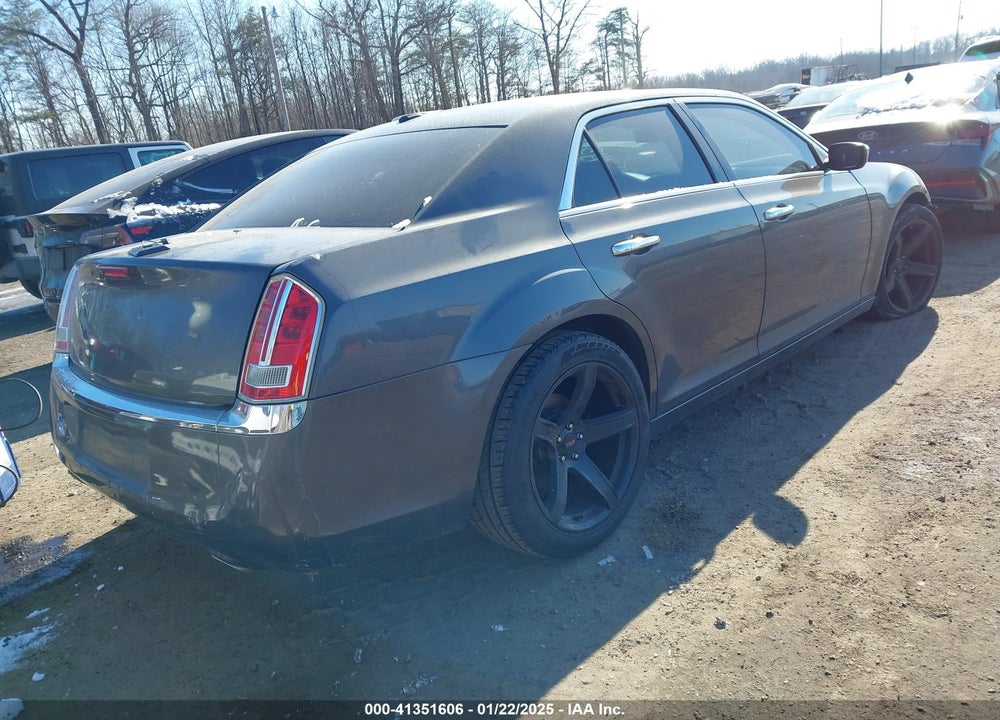 2013 CHRYSLER 300C VIN: 2C3CCAET8DH650245