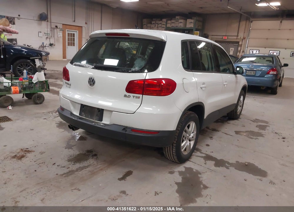 2014 VOLKSWAGEN TIGUAN S VIN: WVGAV3AX8EW584599