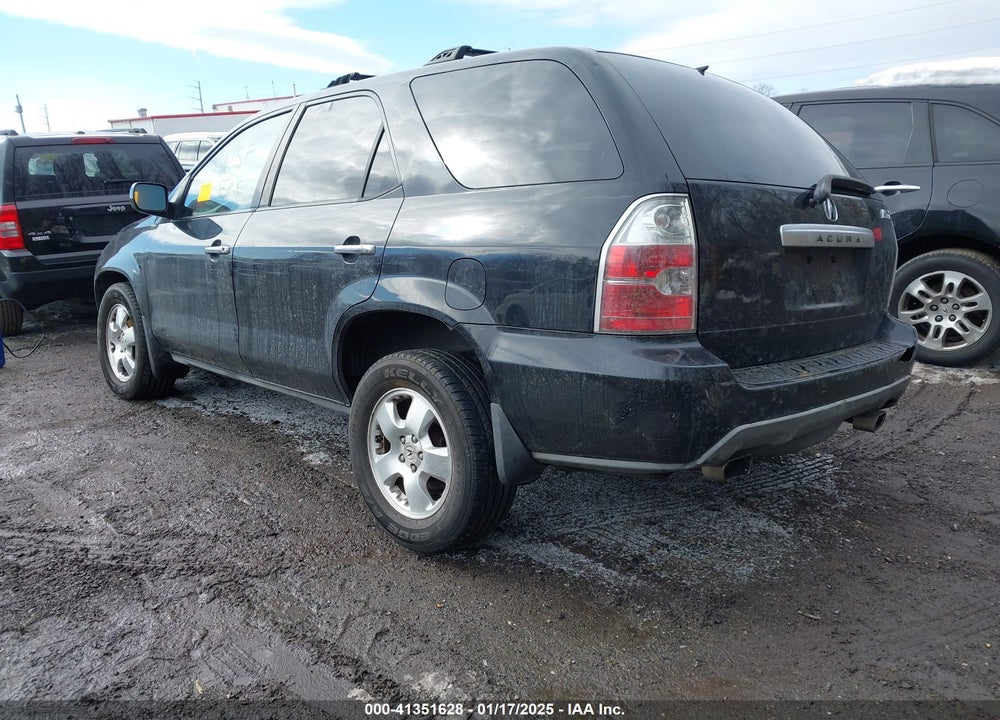 2005 ACURA MDX VIN: 2HNYD18215H555605