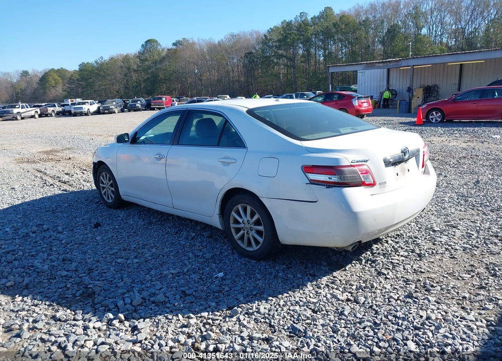 2011 TOYOTA CAMRY XLE V6 VIN: 4T1BK3EK9BU616186
