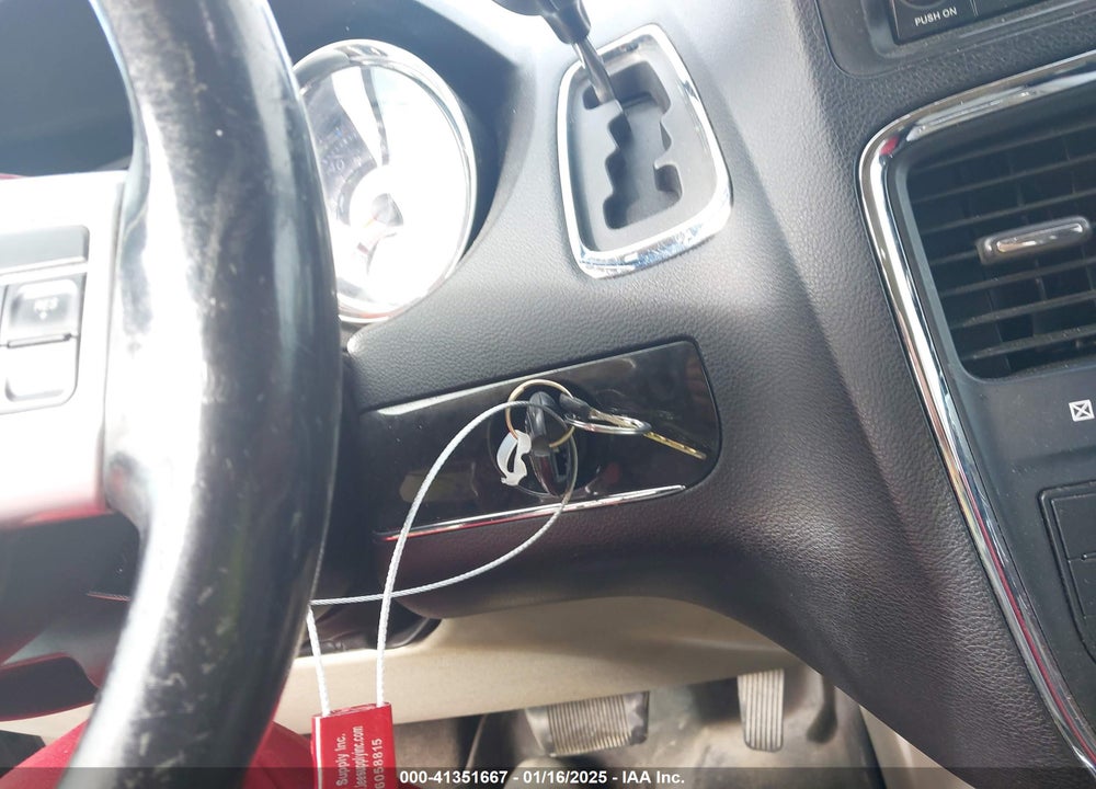 2013 CHRYSLER TOWN & COUNTRY TOURING VIN: 2C4RC1BG9DR658040