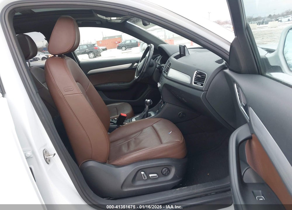 2017 AUDI Q3 2.0T PREMIUM VIN: WA1JCCFS6HR008921