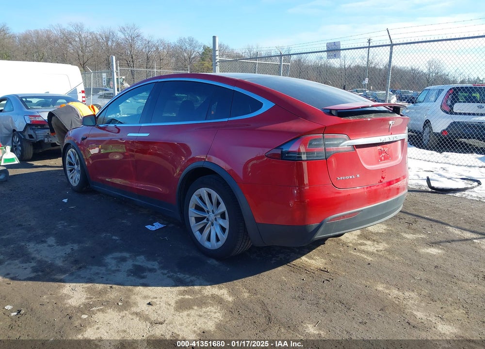 2017 TESLA MODEL X 100D/75D/90D VIN: 5YJXCBE2XHF065740