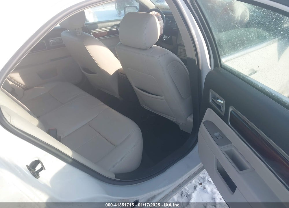 2008 LINCOLN MKZ VIN: 3LNHM28T78R637718