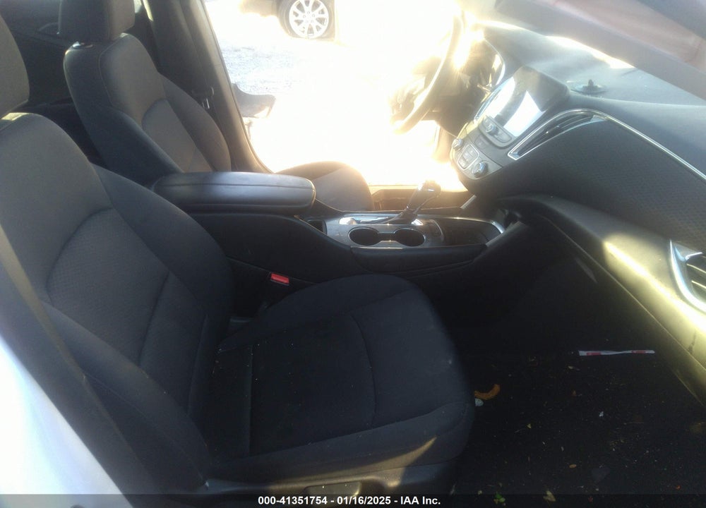 2016 CHEVROLET MALIBU VIN: 1G1ZE5STXGF350443