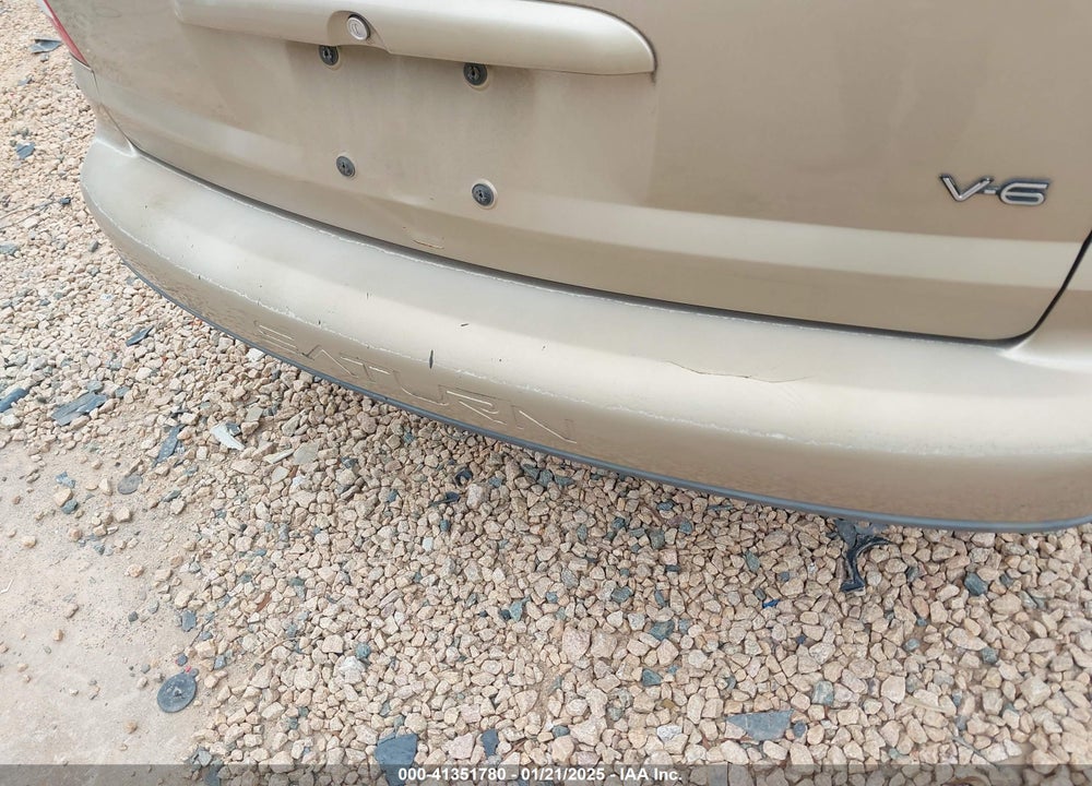 2001 SATURN LW300 VIN: 1G8JW82R41Y525279