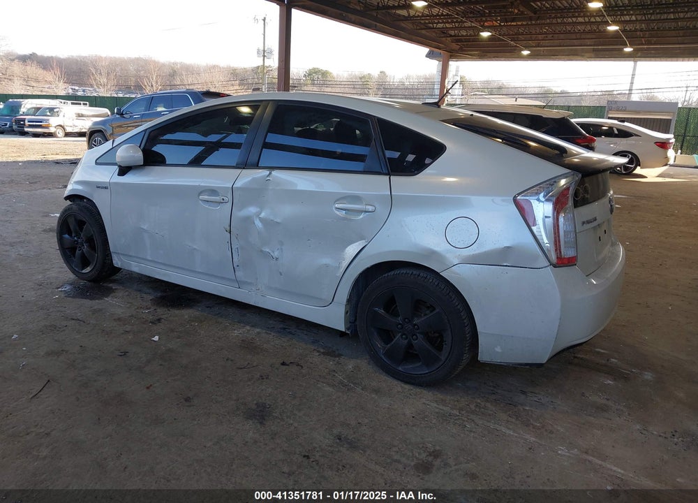 2013 TOYOTA PRIUS VIN: JTDKN3DU7D1639372