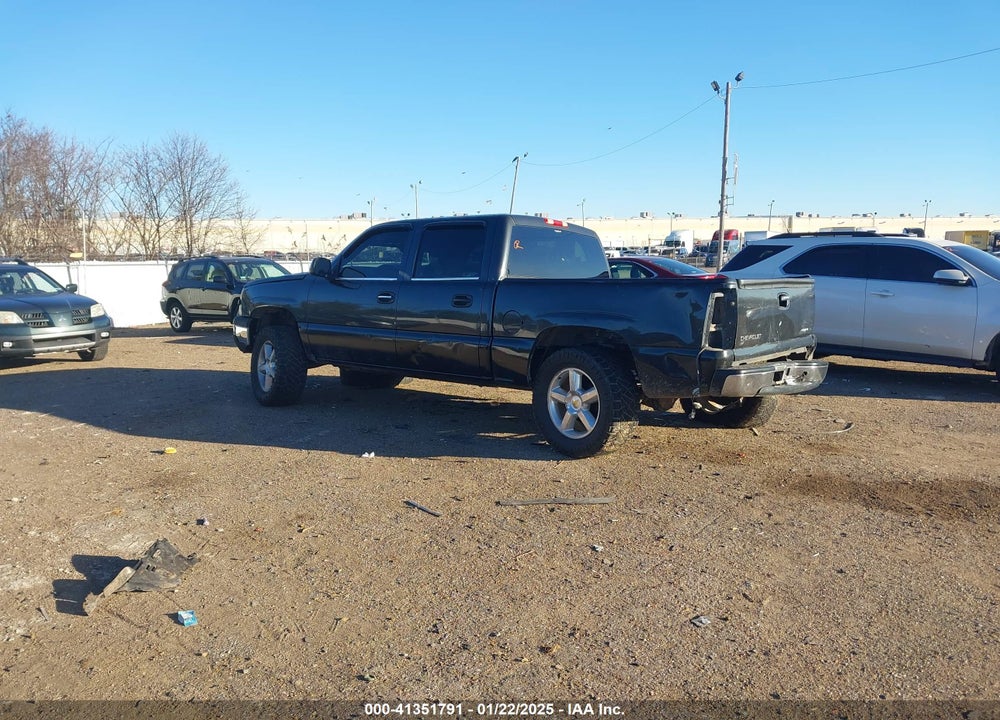 2005 CHEVROLET SILVERADO 1500 LS VIN: 2GCEC13T051374614